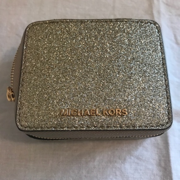 MICHAEL Michael Kors Handbags - Michael Kors jewelry case